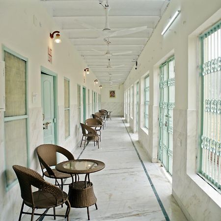 Shree Krishna Bhakti Ashram Hotel Vrindāvan Екстериор снимка