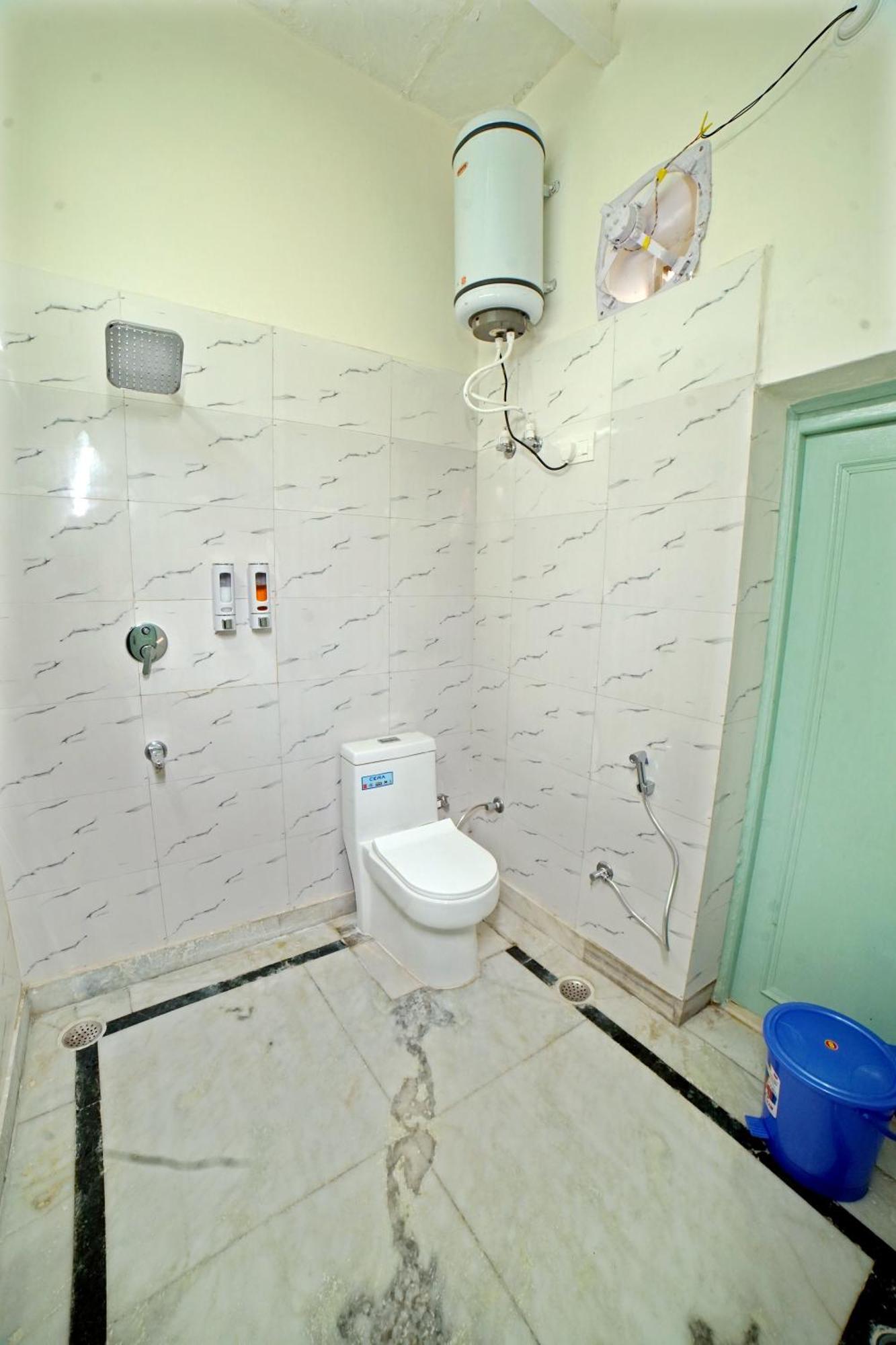 Shree Krishna Bhakti Ashram Hotel Vrindāvan Екстериор снимка